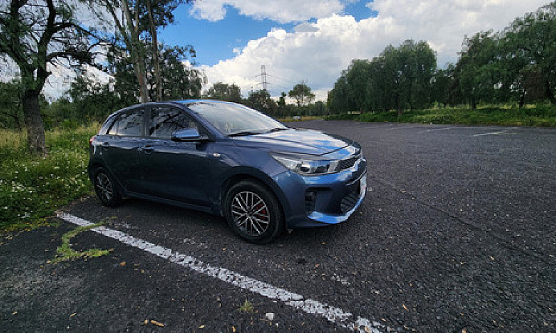 Kia Rio 1.6 Ex Hatch...