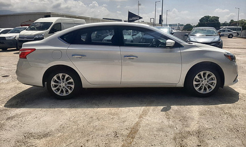 Nissan Sentra 2019 1...