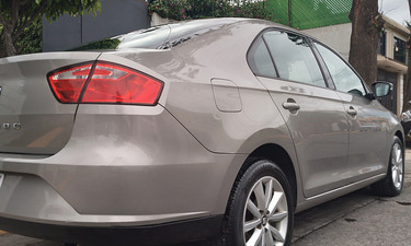 Seat Toledo 1.6 Refe...
