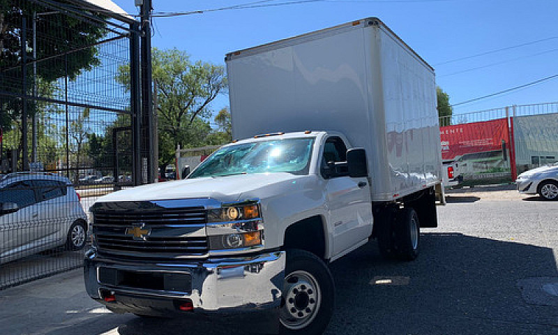 Chevrolet Silverado ...