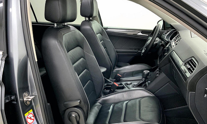Volkswagen Tiguan 20...