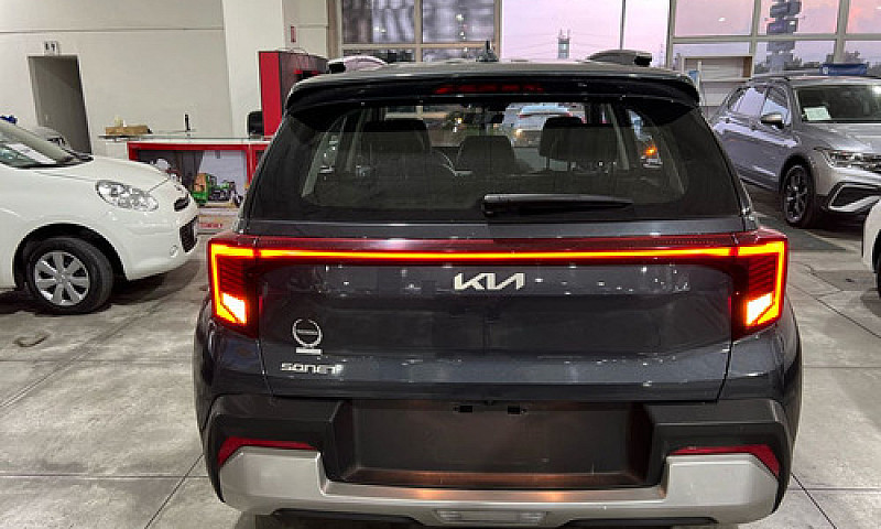 Kia Sonet 2024...