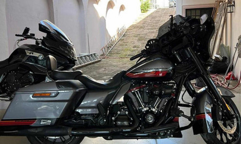 Harley Davidson Stre...