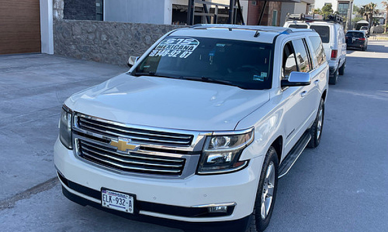 Chevrolet Suburban 5...