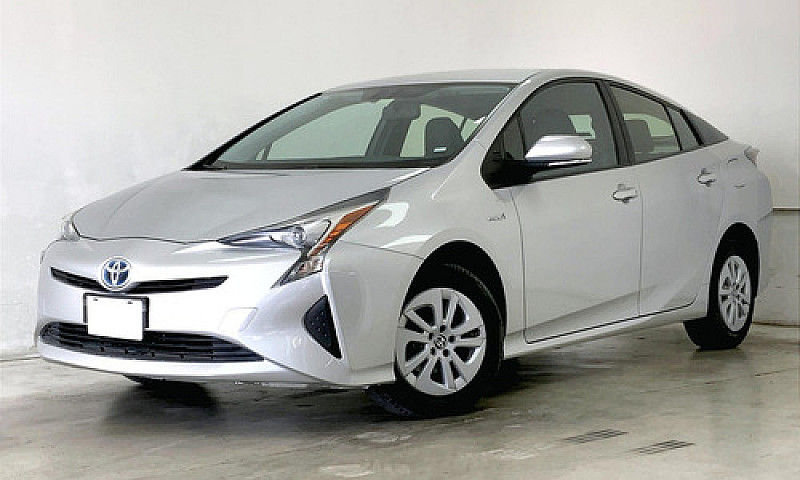 Toyota Prius 2017...