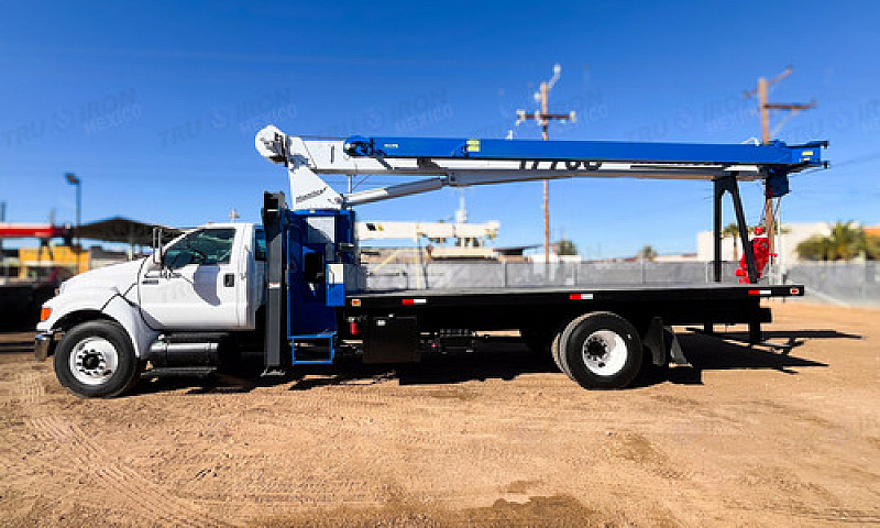 Grua Titan 2011 Ford...