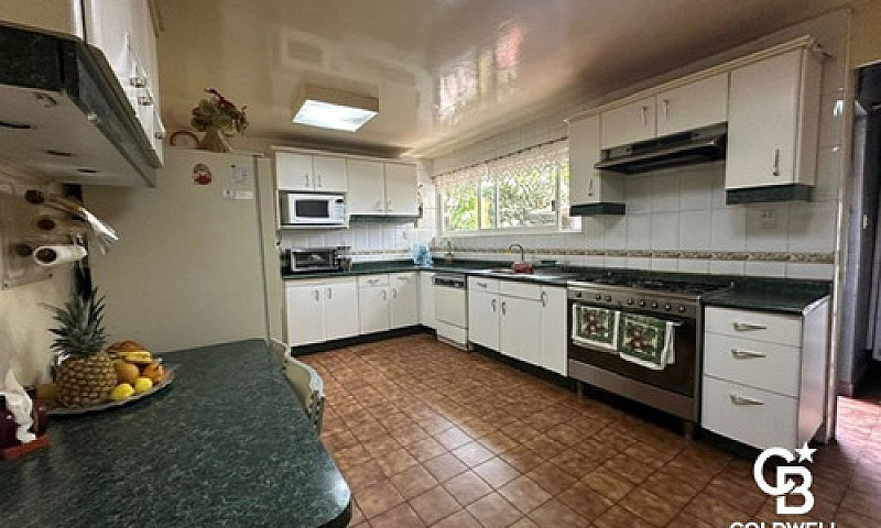 Casa En Venta, Colon...