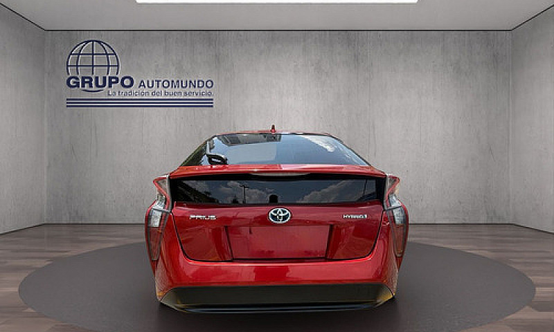 Toyota Prius 1.8 Bas...