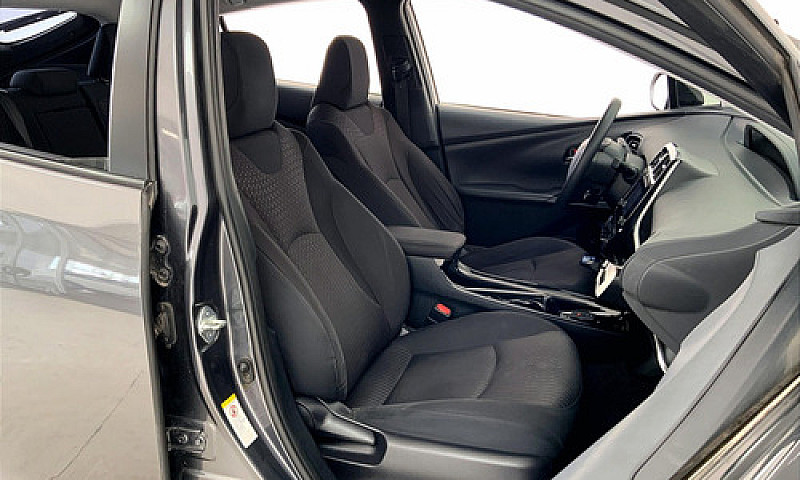 Toyota Prius 2017...