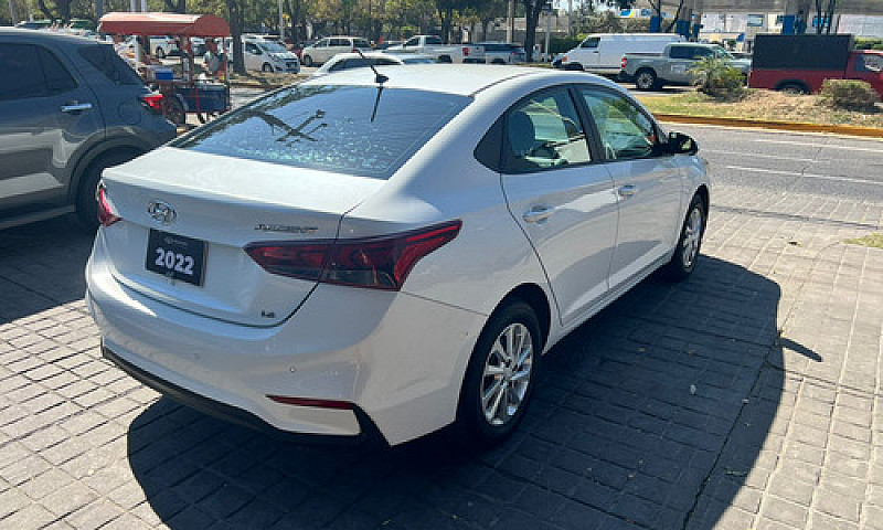 Hyundai Accent 2022...