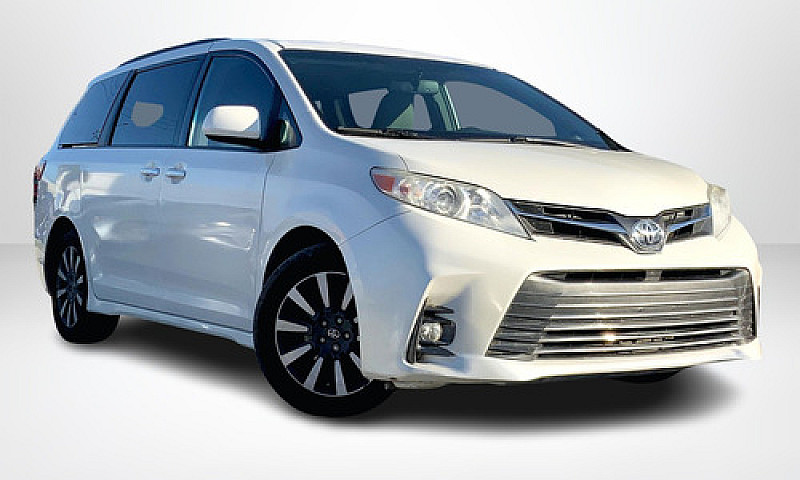 Toyota Sienna 2019...