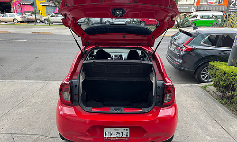 Nissan March 1.6 Sr ...