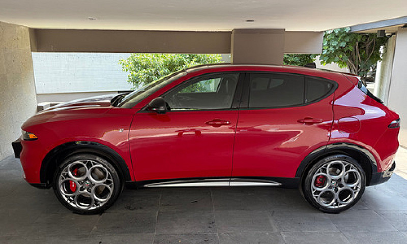 Alfa Romeo Tonale 1....