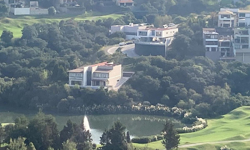 Casa Frente Al Campo...