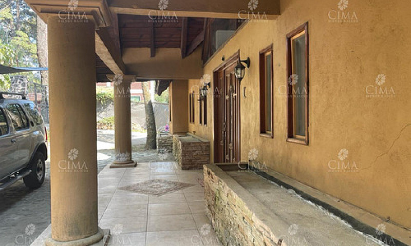 Venta Casa En  Saint...