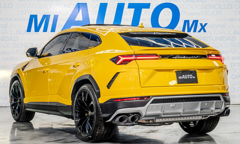Lamborghini Urus 4.0...