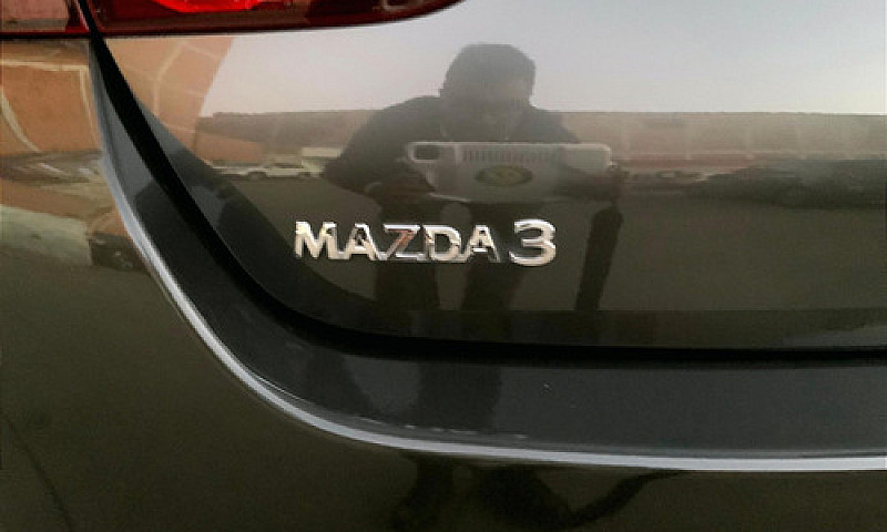 Mazda 3 2021...