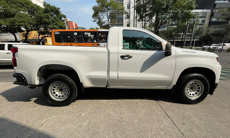 Chevrolet Silverado ...