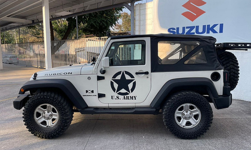 Jeep Wrangler X Base...
