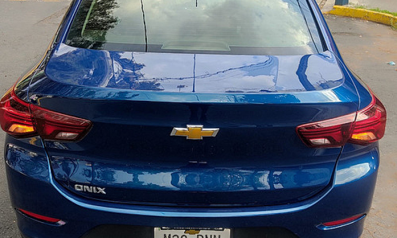 Chevrolet Onix 1.0T ...
