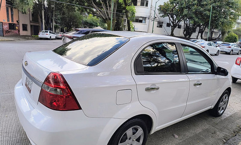 Chevrolet Aveo 1.6 L...