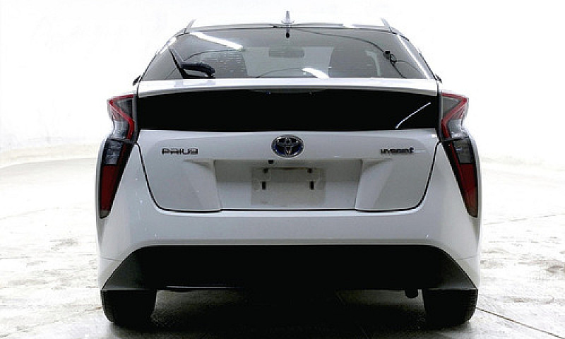 Toyota Prius 2016...