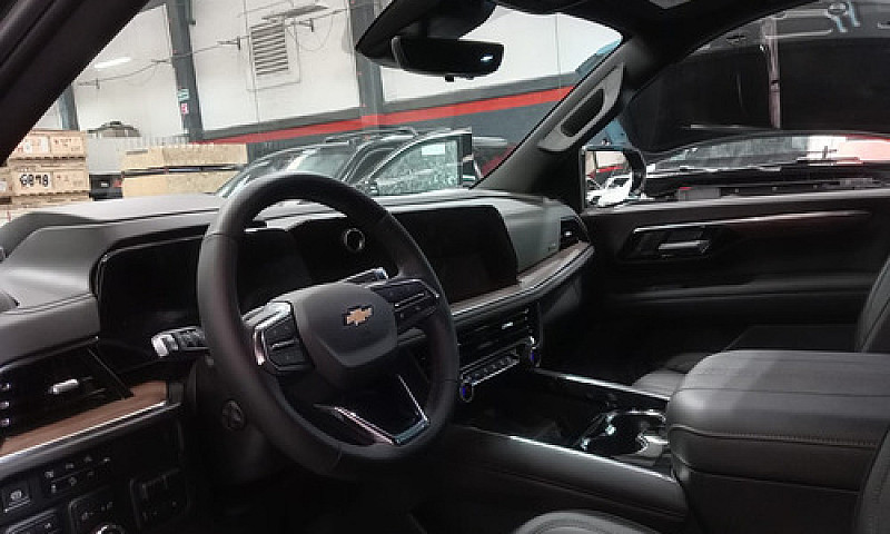 Chevrolet Tahoe 6.2 ...