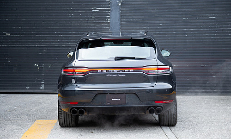 Porsche Macan 2020...