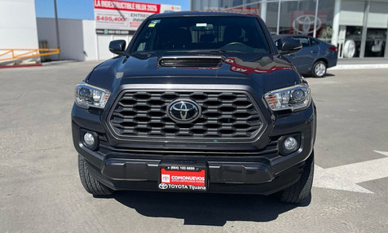 Toyota Tacoma 2021...