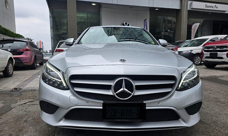 *Mercedez Benz C-200...