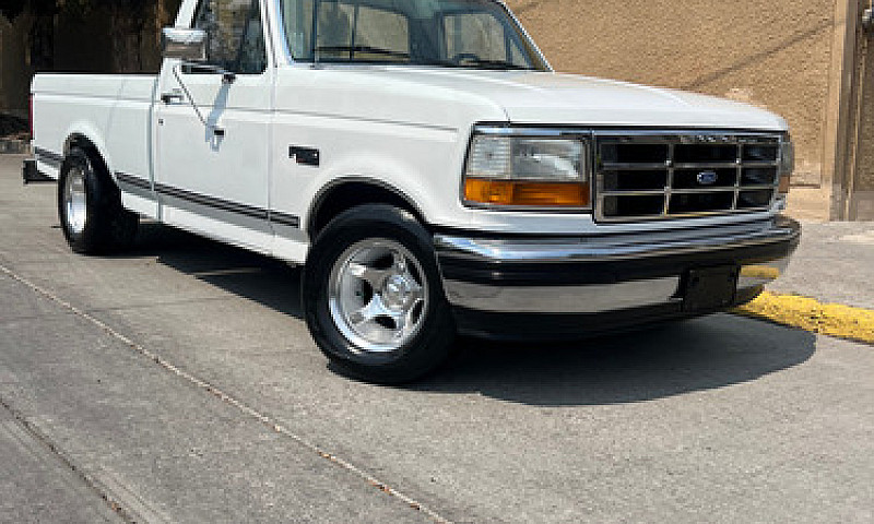 Ford F-250 Xlt...