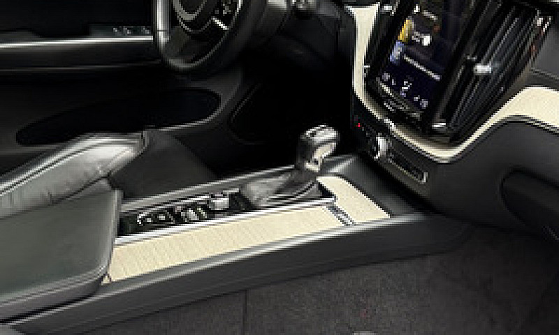 Volvo Xc60 2.0 T6 In...