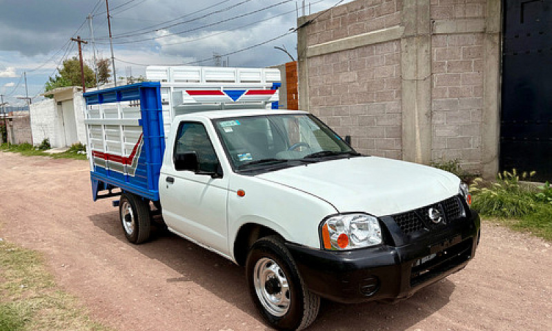 Nissan Np300 2.4 Cha...