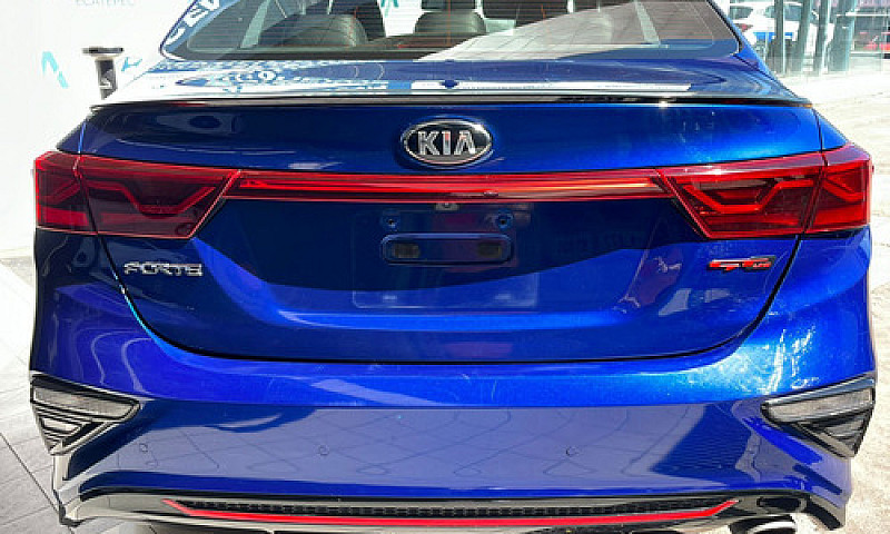 Kia Forte 2020...