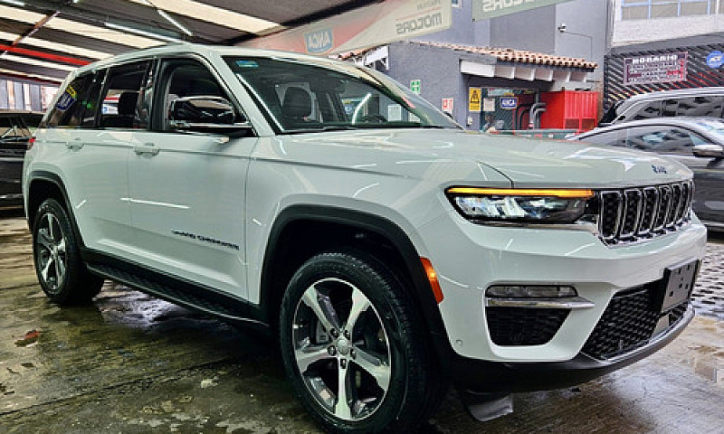 Jeep Grand Cherokee ...