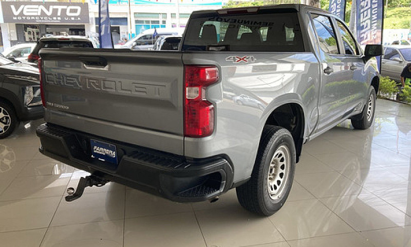 Chevrolet Silverado ...
