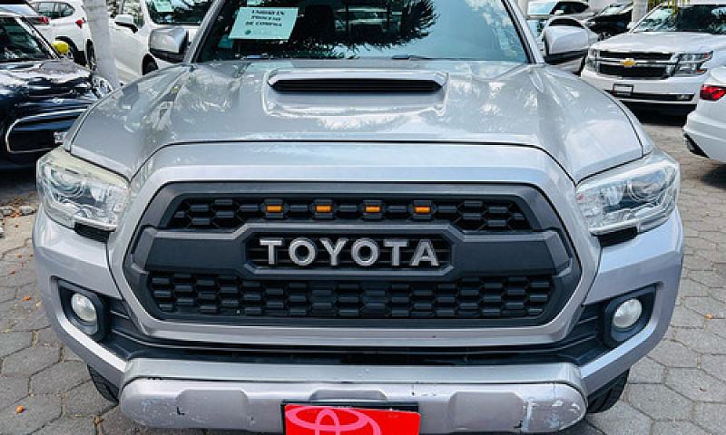 Toyota Tacoma 2017...