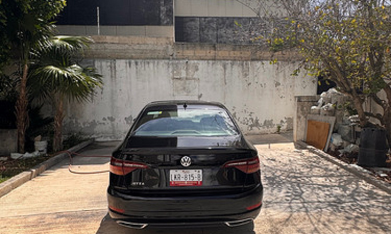 Volkswagen Jetta 1.4...