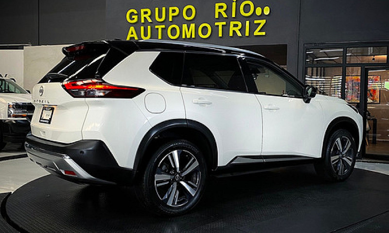 Nissan X-Trail 2023...