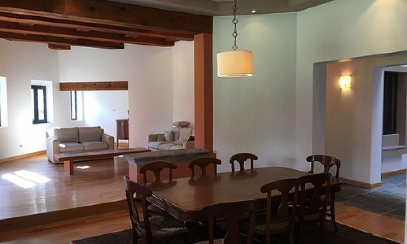Casa En Venta En Amp...