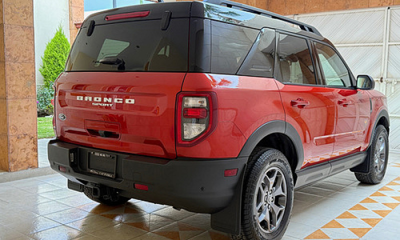 Ford Bronco Sport 2....