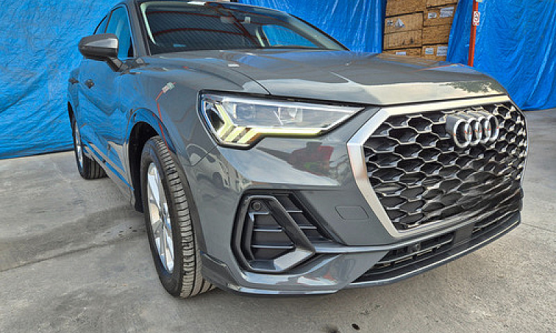 Audi Q3 Sportback 1....