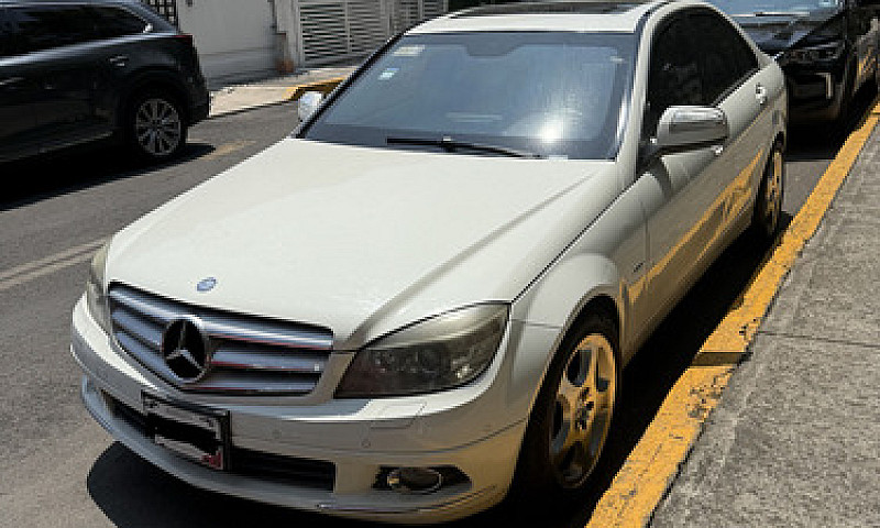 Mercedes-Benz Clase ...
