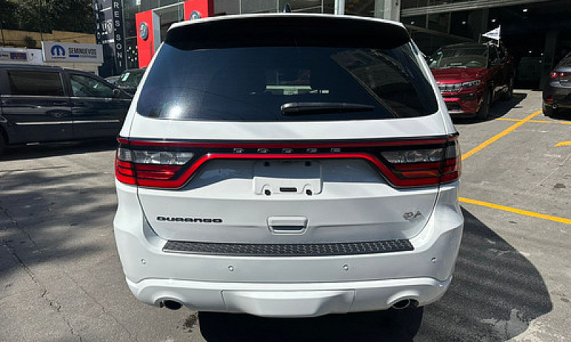 Dodge Durango 2023...