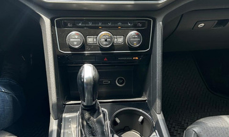 Volkswagen Teramont ...