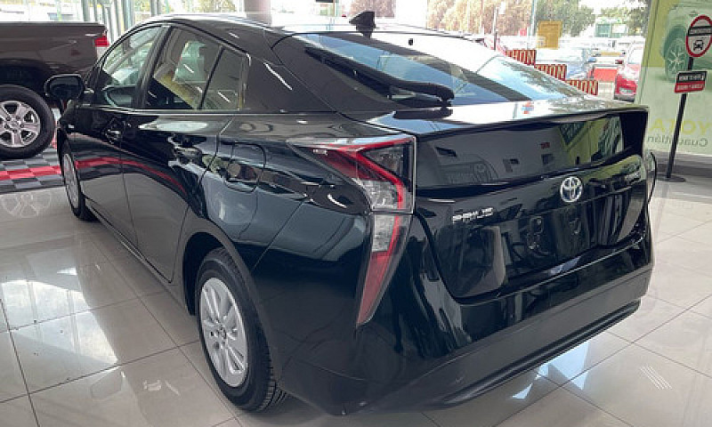 Toyota Prius 2018...