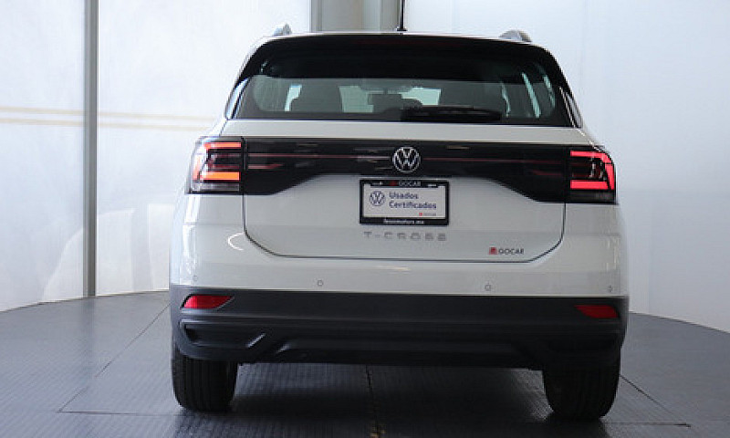 Volkswagen T-Cross 2...