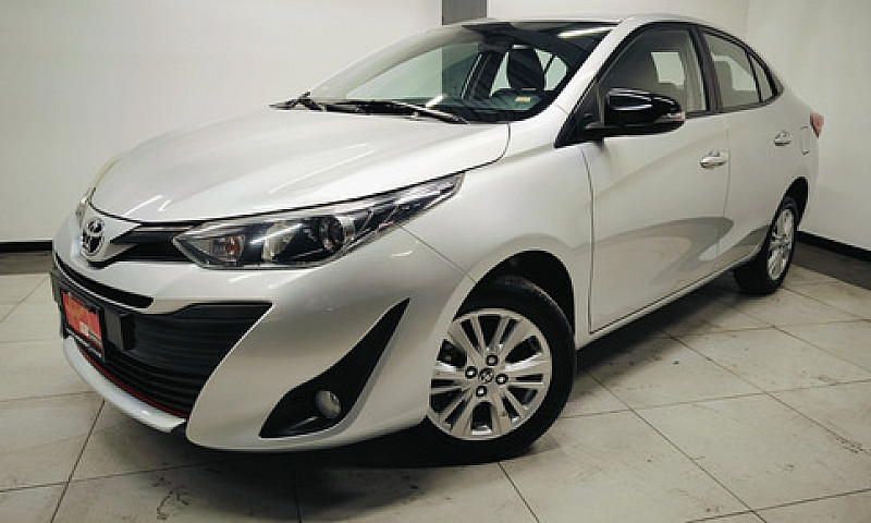 Toyota Yaris 2019...