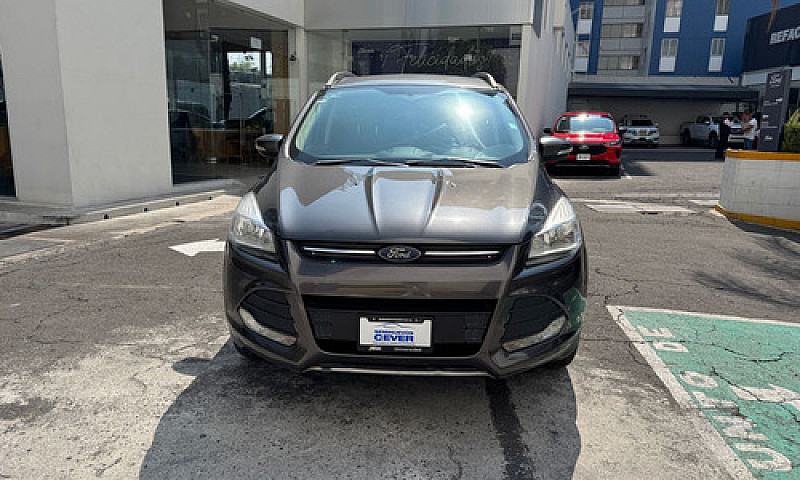 Ford Escape 2015...