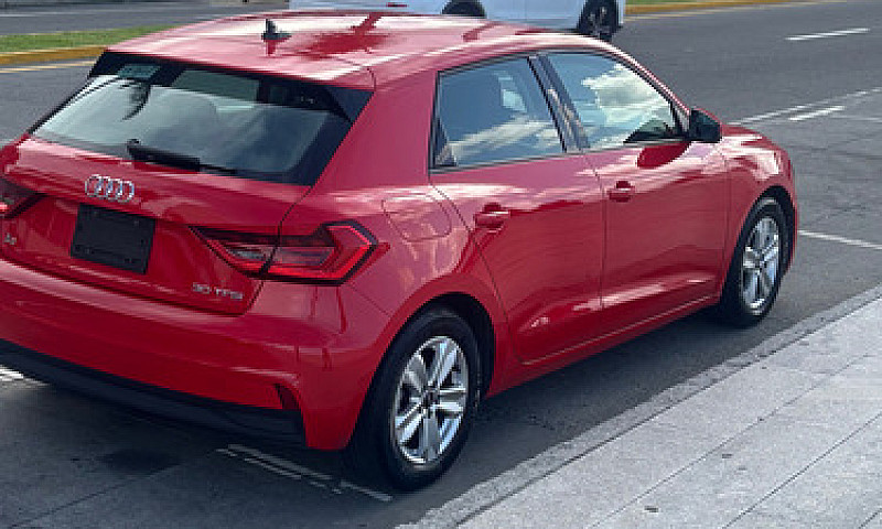 Audi A1 1. 0 Sportba...